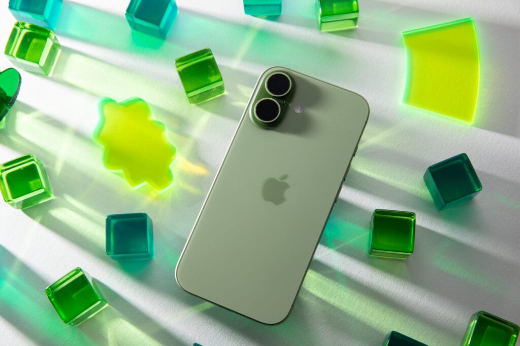 ​NATO says iPhones are secure enough to handle classified data 