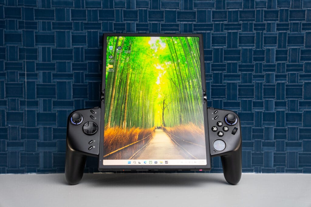 ​This Windows gaming handheld has a screen that folds in half 