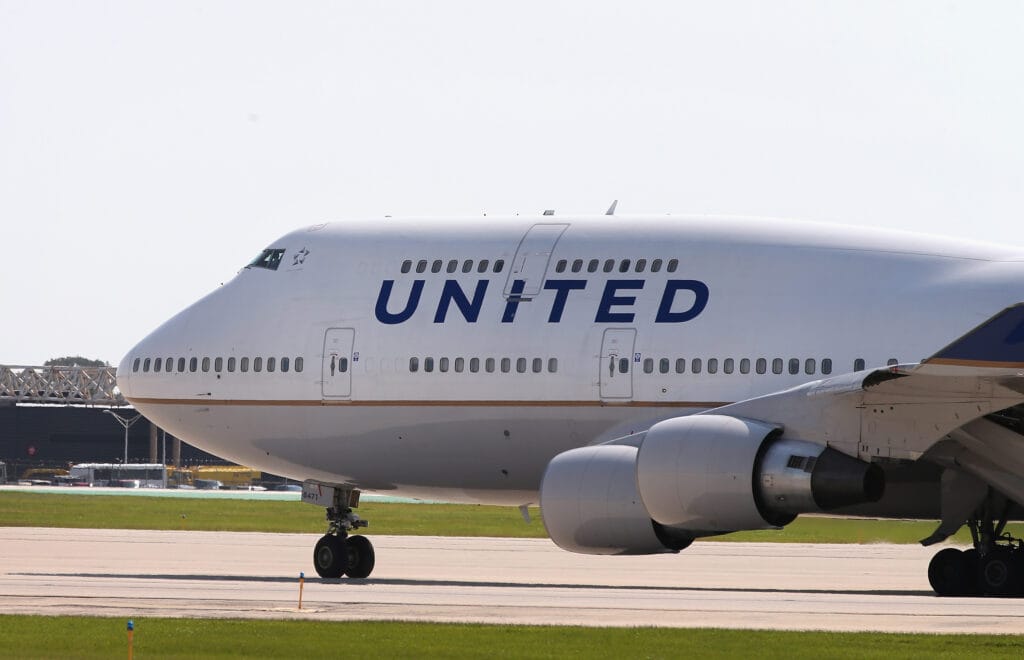 ​United Airlines can permanently ban passengers who don’t wear headphones 