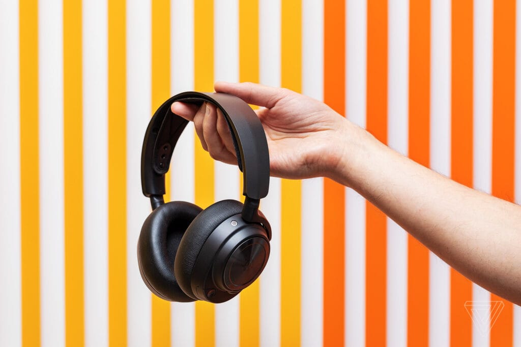​SteelSeries’ feature-packed Nova Pro Wireless headset is $80 off 