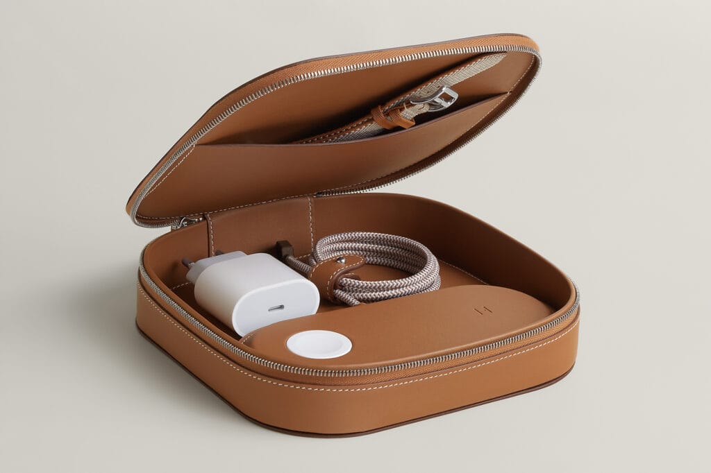 ​Hermès doesn’t include a power adapter with its $5,150 charging case 